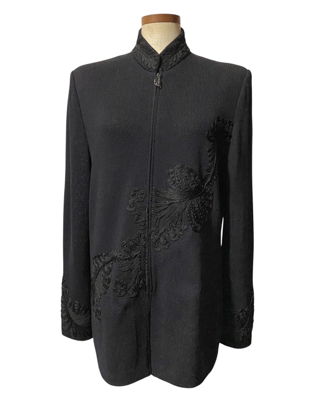 St John Black Santana Knit Zippered Jacket With Appliqué Detail Sz 16